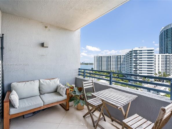 1330 West Ave 905, Miami Beach FL 33139