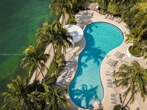 1330 West Ave 905, Miami Beach FL 33139