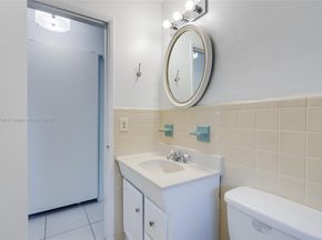 2513 NE 33 rd Ave, Fort Lauderdale FL 33305