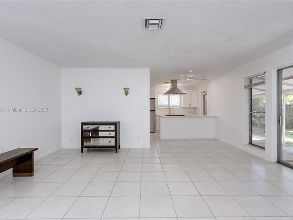 2513 NE 33 rd Ave, Fort Lauderdale FL 33305