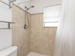 2513 NE 33 rd Ave, Fort Lauderdale FL 33305