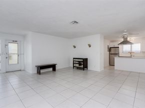 2513 NE 33 rd Ave, Fort Lauderdale FL 33305