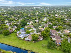 10915 SW 134th Ct, Miami FL 33186