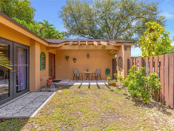 10915 SW 134th Ct, Miami FL 33186