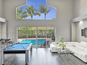 9921 NW 60th Pl, Parkland FL 33076