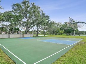 9921 NW 60th Pl, Parkland FL 33076