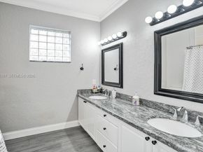 9921 NW 60th Pl, Parkland FL 33076