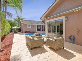 9921 NW 60th Pl, Parkland FL 33076