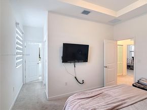 20371 NW 5th Ct, Miami Gardens FL 33169