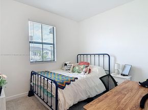 20371 NW 5th Ct, Miami Gardens FL 33169
