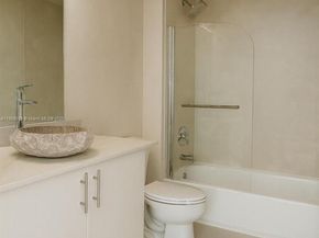1861 NW S River Dr 1505, Miami FL 33125
