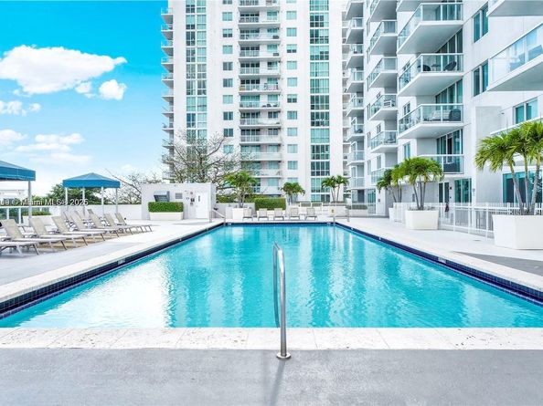 1861 NW S River Dr 1505, Miami FL 33125