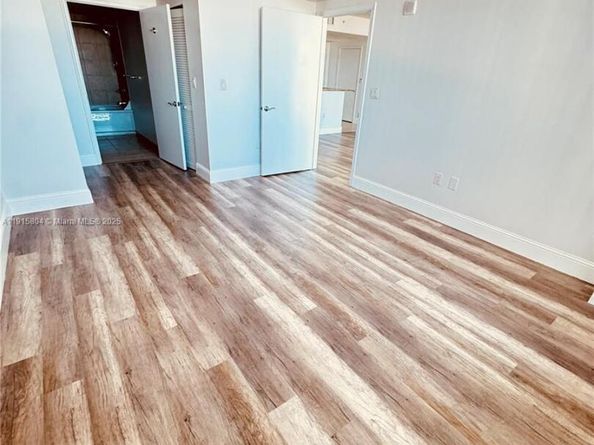 19501 W Country Club Dr 2310, Aventura FL 33180