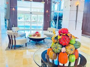 19501 W Country Club Dr 2310, Aventura FL 33180