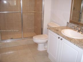 19501 W Country Club Dr 2310, Aventura FL 33180