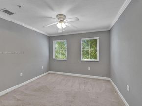 100 Jacaranda Country Club Dr 203, Plantation FL 33324