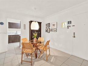 6886 N Kendall Dr D102, Pinecrest FL 33156