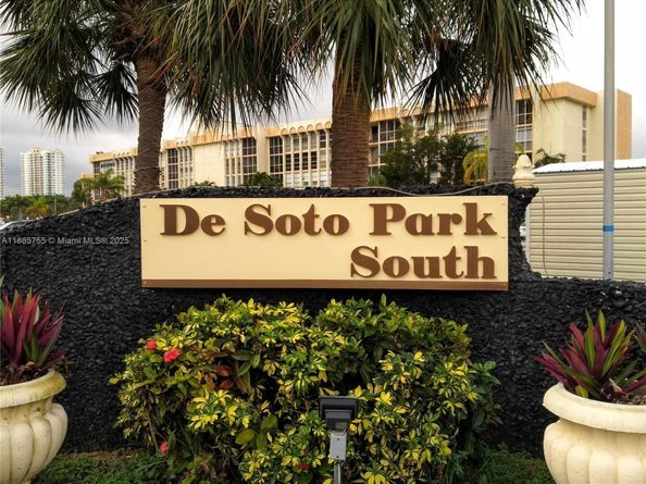 501 Three Islands Blvd 417, Hallandale Beach FL 33009