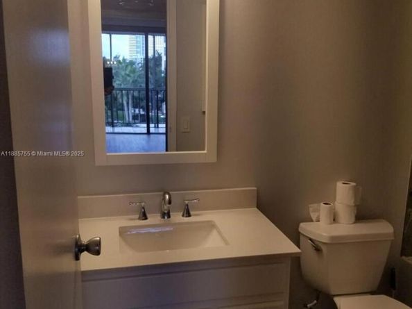 501 Three Islands Blvd 417, Hallandale Beach FL 33009