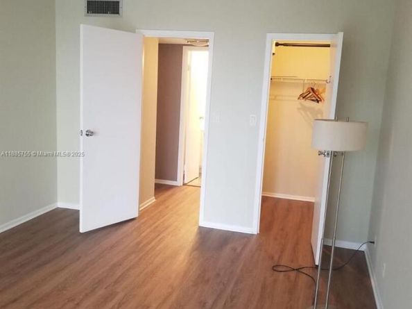 501 Three Islands Blvd 417, Hallandale Beach FL 33009