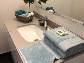 1600 NE 1st Ave 3302, Miami FL 33132