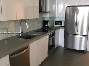 1600 NE 1st Ave 3302, Miami FL 33132