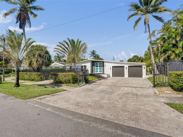 2201 SE 19th St, Fort Lauderdale FL 33316