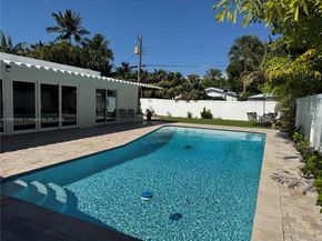 2201 SE 19th St, Fort Lauderdale FL 33316