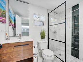 2201 SE 19th St, Fort Lauderdale FL 33316