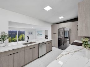 2201 SE 19th St, Fort Lauderdale FL 33316