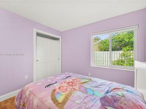 14621 Madison Pl, Davie FL 33325