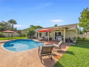 14621 Madison Pl, Davie FL 33325