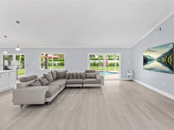 14621 Madison Pl, Davie FL 33325