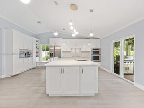 14621 Madison Pl, Davie FL 33325