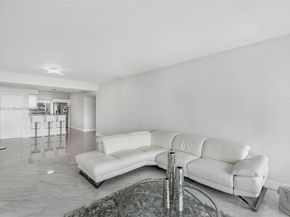 601 NE 36th St 1103, Miami FL 33137