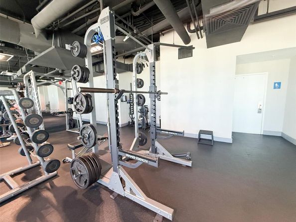 601 NE 36th St 1103, Miami FL 33137