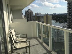 5701 Collins Ave PH09, Miami Beach FL 33140