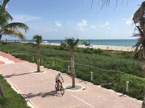5701 Collins Ave PH09, Miami Beach FL 33140