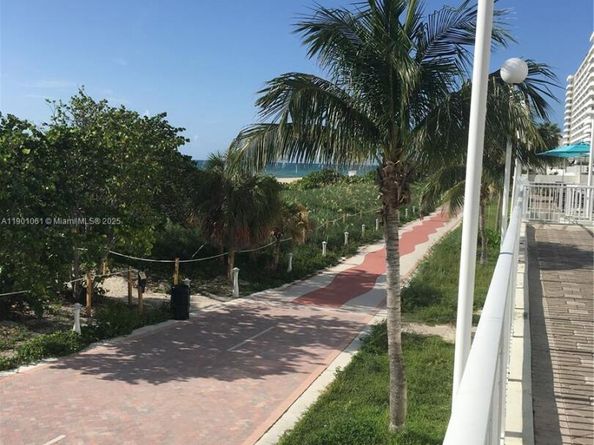 5701 Collins Ave PH09, Miami Beach FL 33140