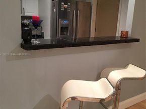 5701 Collins Ave PH09, Miami Beach FL 33140