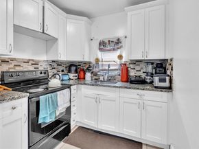 2128 Cleveland St, Hollywood FL 33020