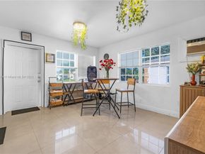 2128 Cleveland St, Hollywood FL 33020