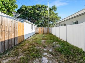 2128 Cleveland St, Hollywood FL 33020