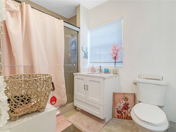 2128 Cleveland St, Hollywood FL 33020