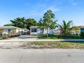 2128 Cleveland St, Hollywood FL 33020