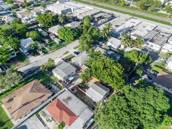 2128 Cleveland St, Hollywood FL 33020