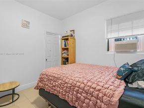 2128 Cleveland St, Hollywood FL 33020