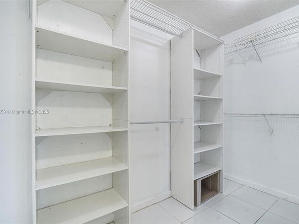 7300 Wayne Ave 317, Miami Beach FL 33141