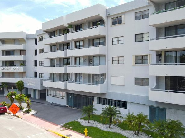 7300 Wayne Ave 317, Miami Beach FL 33141