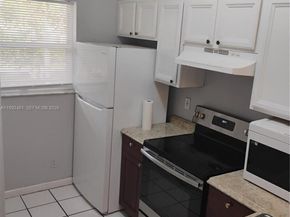 3748 NW 91st Ln 3748, Sunrise FL 33351
